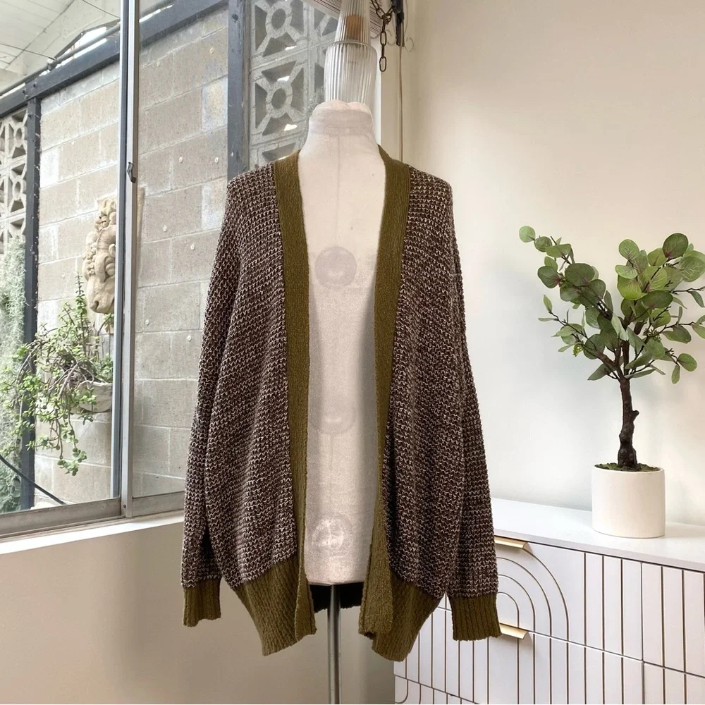 Urban Outfitters Textured Knit Open-Front Cardigan in Olive & Brown, Size S